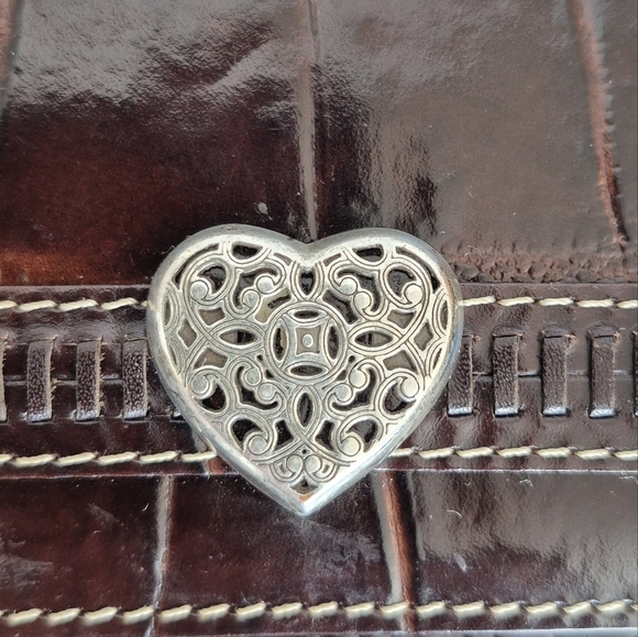 Brighton Vintage Brown Leather Croc Embossed Tri-Fold Wallet - Picture 10 of 14